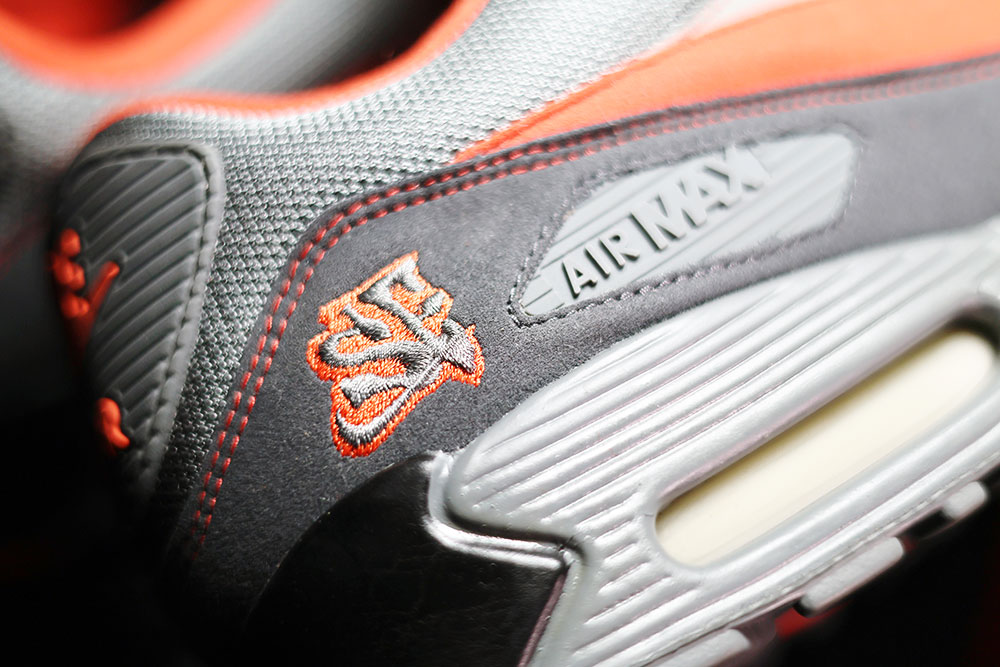 SF fog and bridge logo on the heel and AIR MAX midsole of the Nike Air Max 90 NTSF